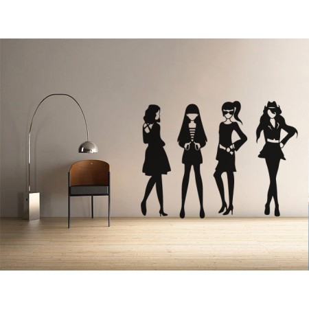 Divatos lányok - Falmatrica / Faltetoválás