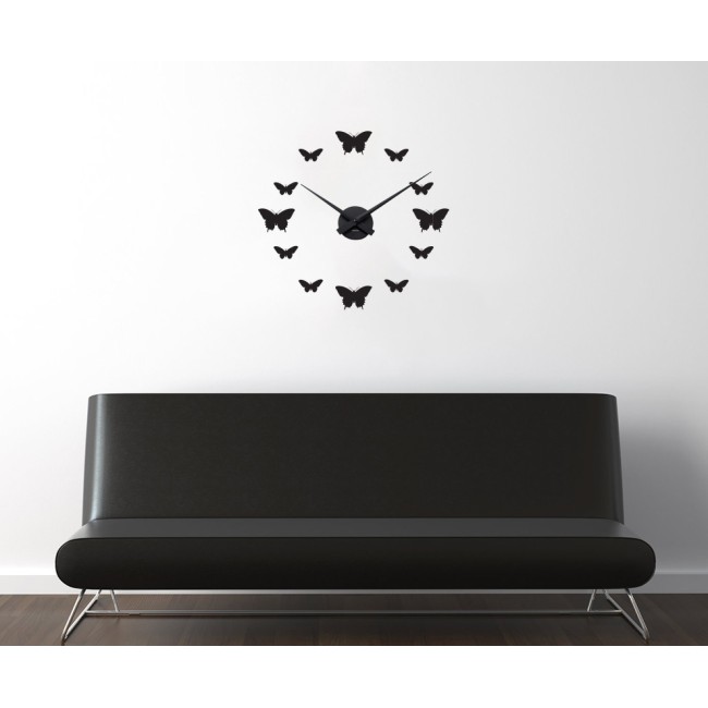 Pillangók  + Falióra 