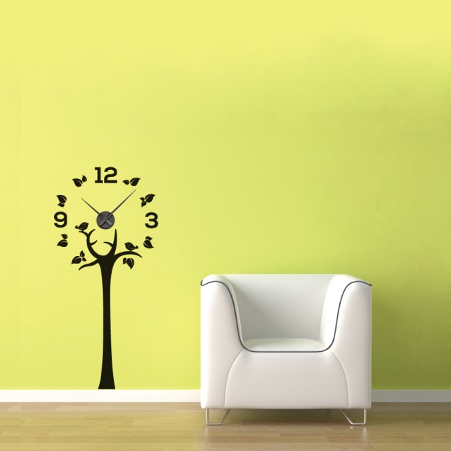 Virágzó fa + falióra