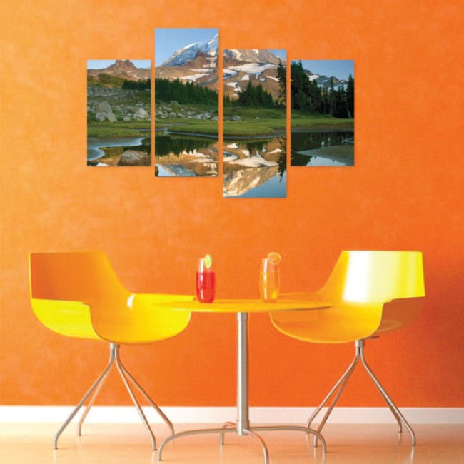 Többrészes vászonkép - A hegy lábánál