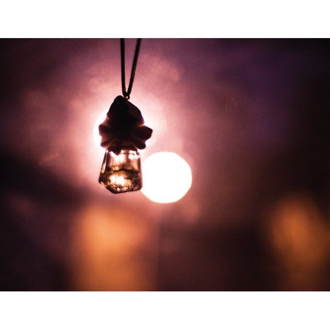 Égő az éjszakában