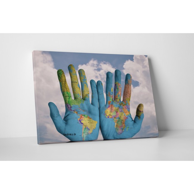 A világ a kezünkben van