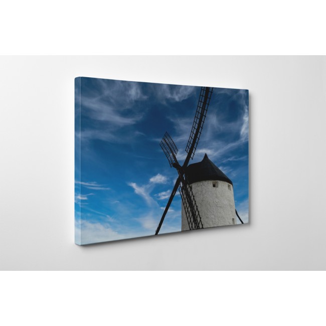 Szélmalom vihar előtt