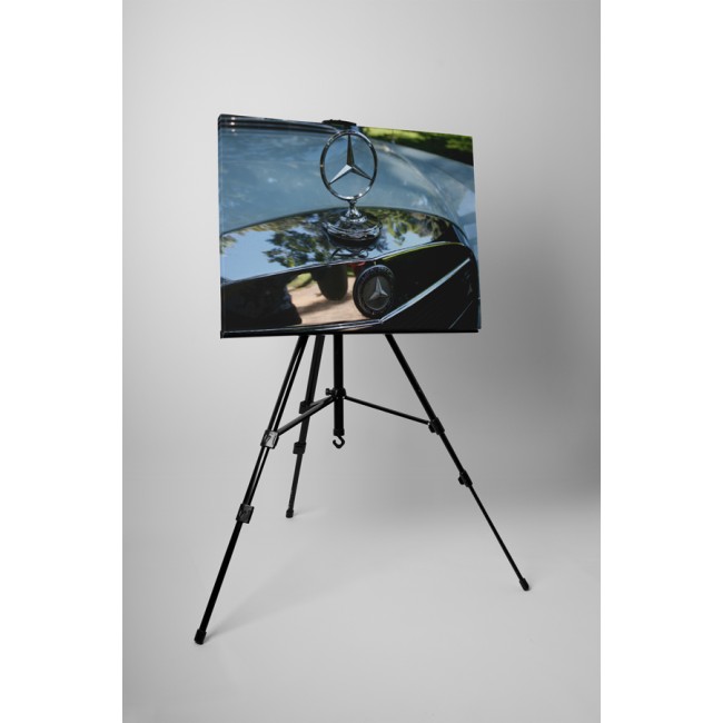 Elegáns Mercedes autó