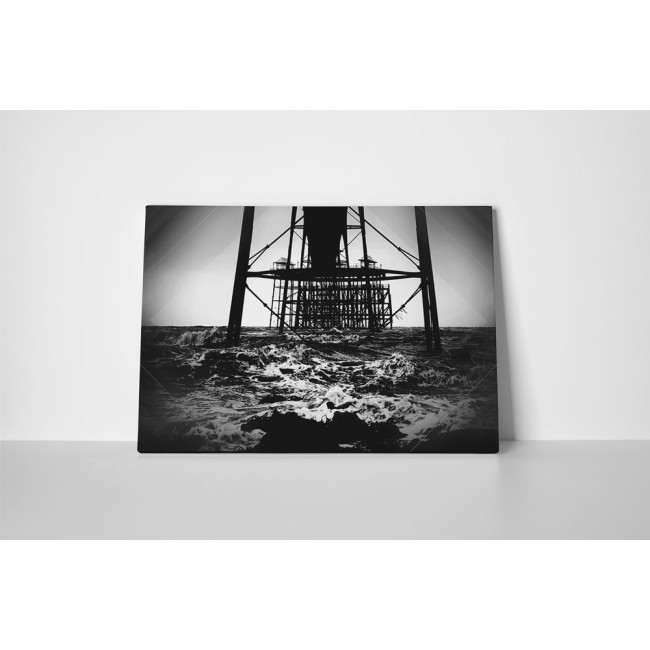 Olajfúró torony az óceánon