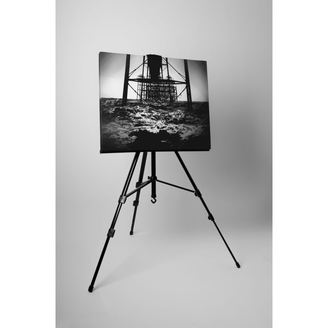 Olajfúró torony az óceánon