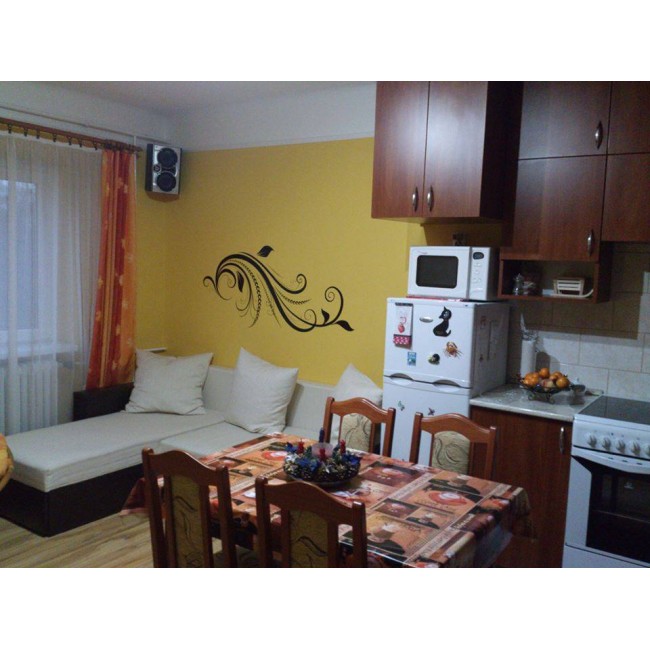 Modern dekoráció - Falmatrica / Faltetoválás -