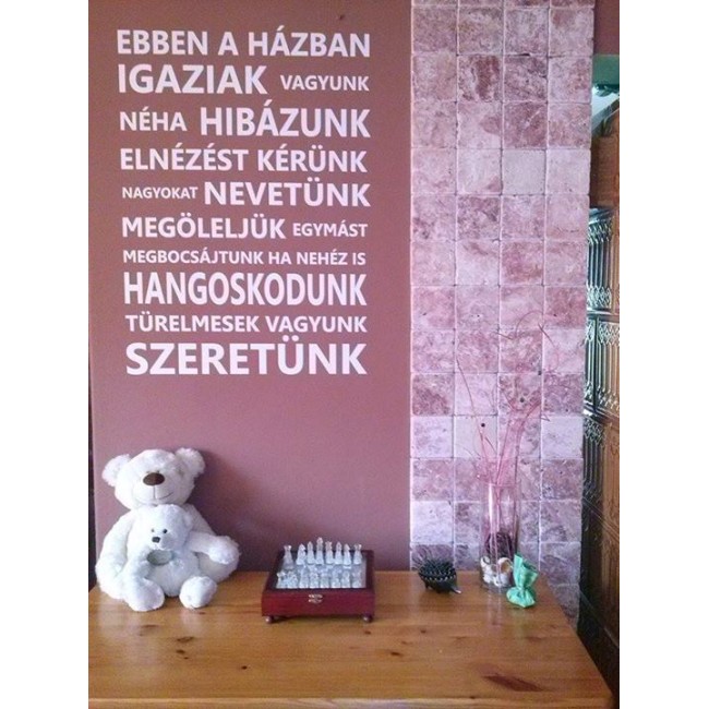 Ebben a házban - Falmatrica / Faltetoválás -
